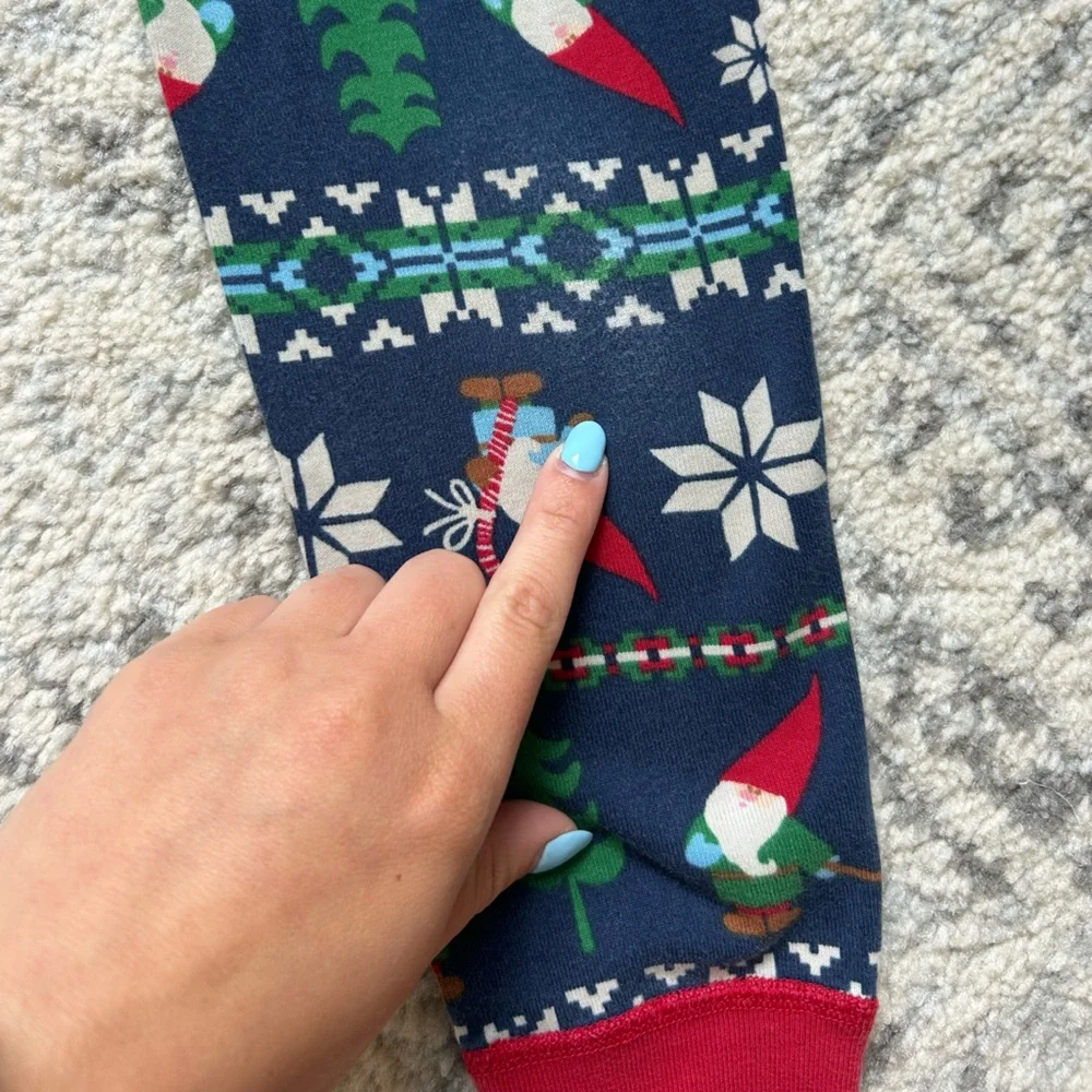 Hanna Andersson Christmas pajamas‎ size 5 - Picture 6 of 7